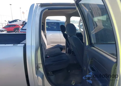 2002 Dodge Ram 1500 St z USA, uszkodzony, nr VIN 3D7HA18Z22G190039